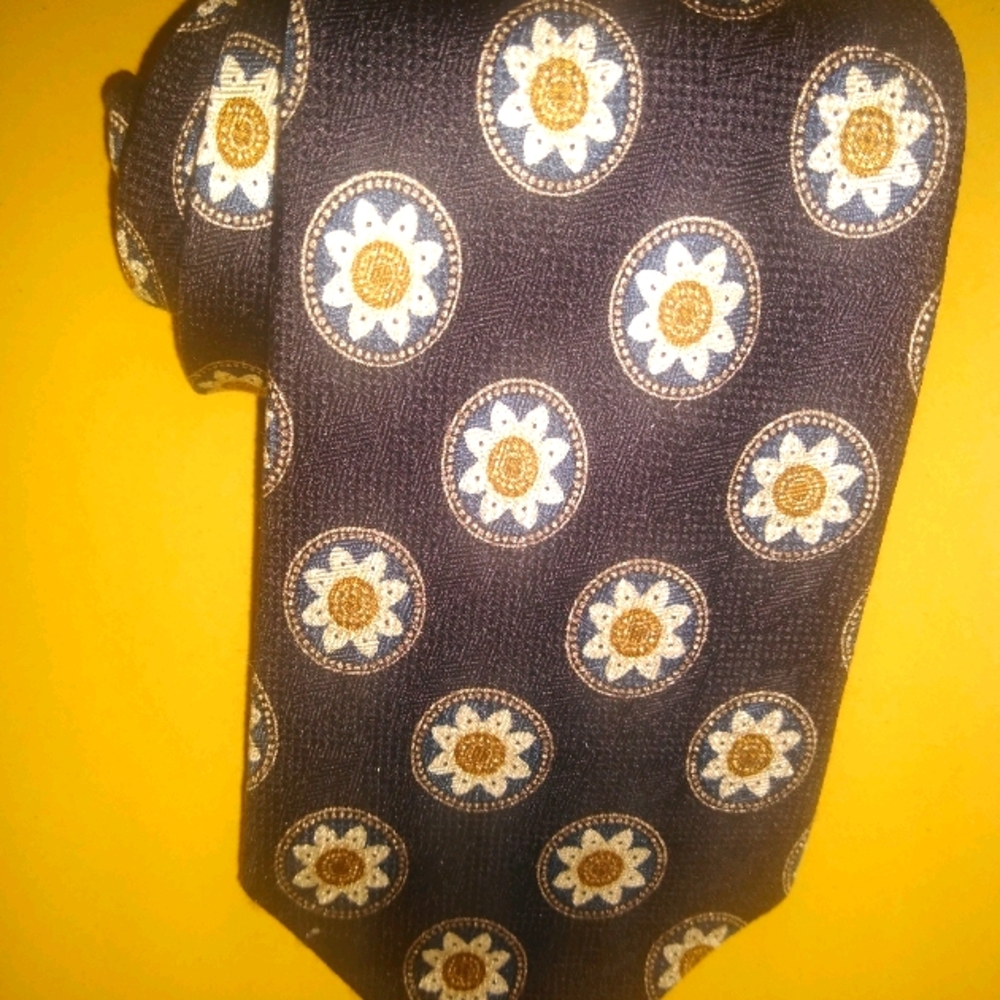 Jos A Bank Primer Collection men's necktie